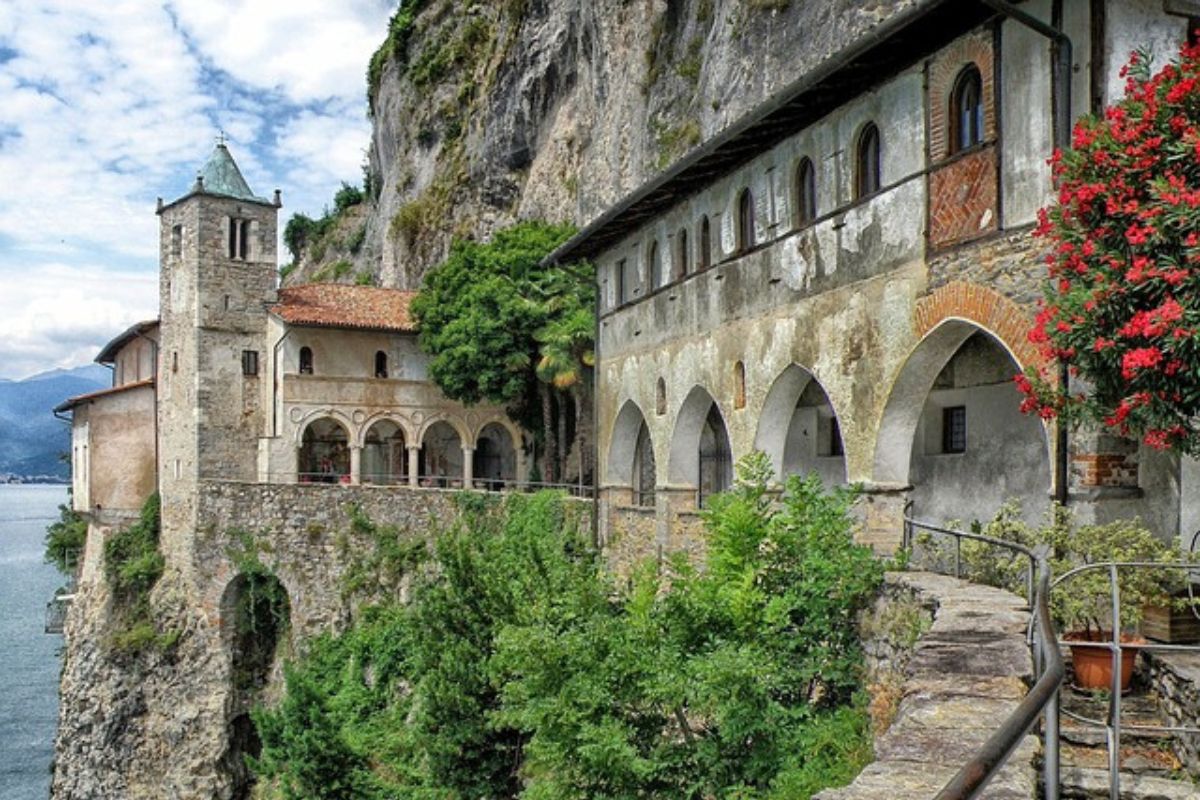 Eremo di Santa Caterina del Sasso